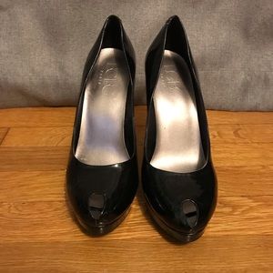 Black patent leather peep toe platform heels